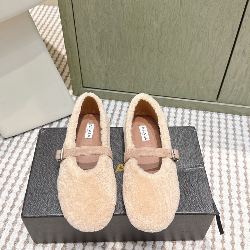 Alaia Flat Shoes